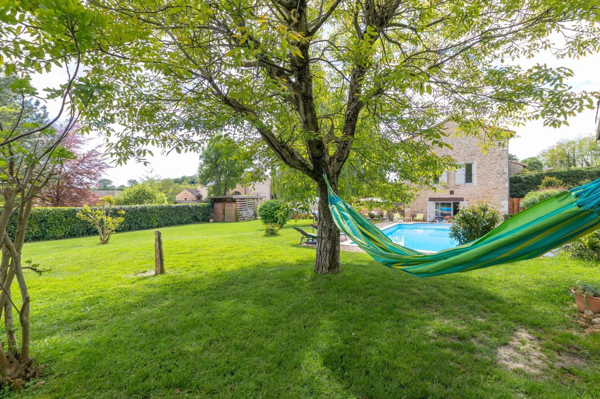 Studio Clos Des Renauds Charbonnieres  Exterior photo